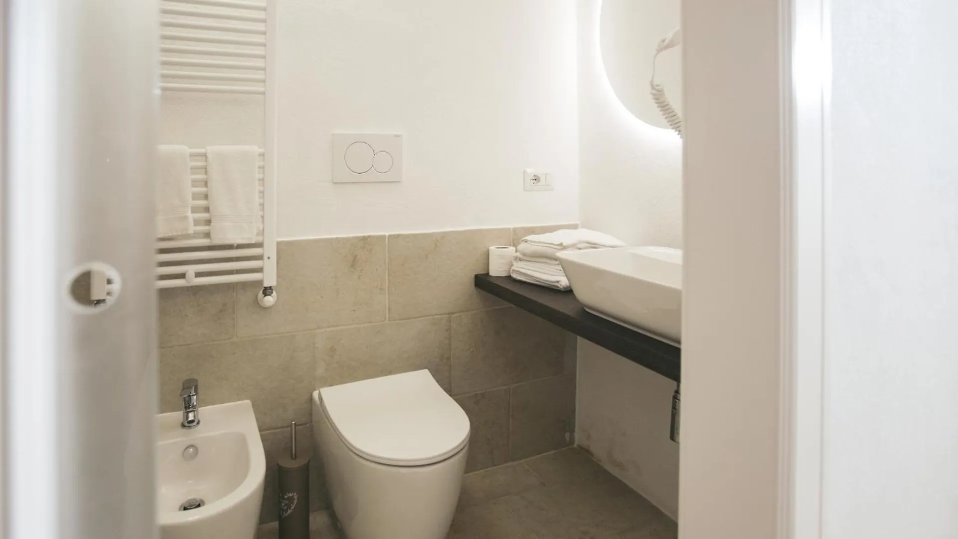 Mediterranee Suite Lecce 0*,  Italy