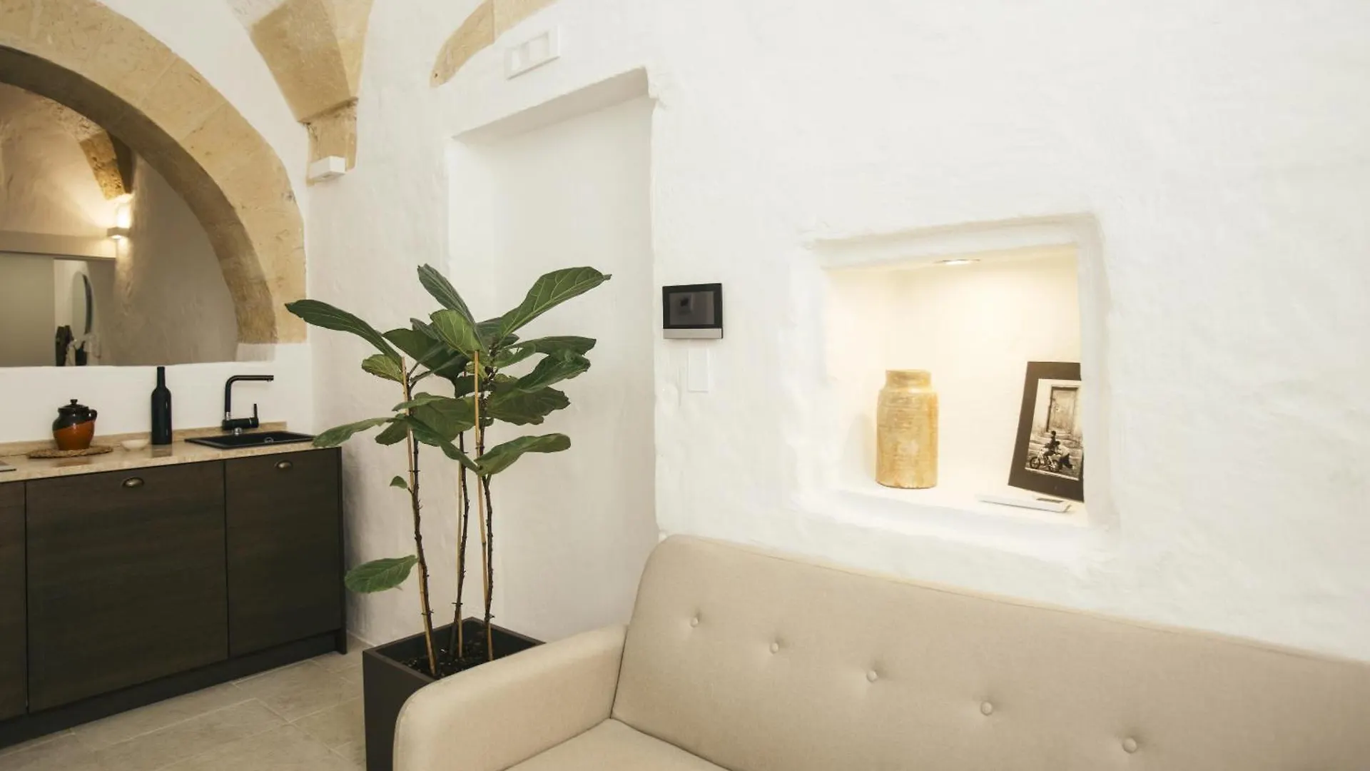 Mediterranee Suite Lecce 0*,  Italy